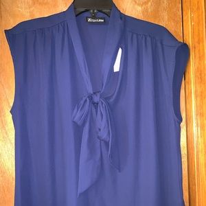 NWT New York & Company Top